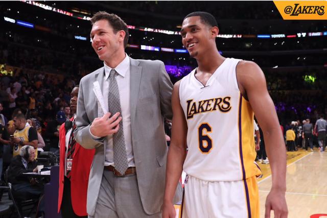 1日依次上 1日依次上